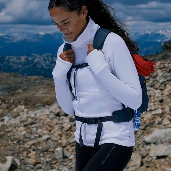 Athleta Rainier High Rise Tight, grey/black camo 16545 - Picture 2 of 16